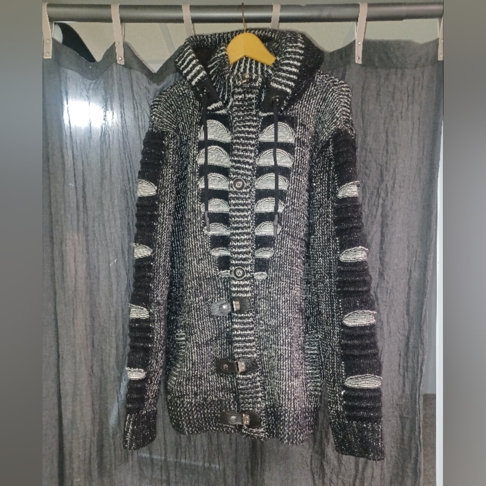 LCR sweater Xen Black size 4X
